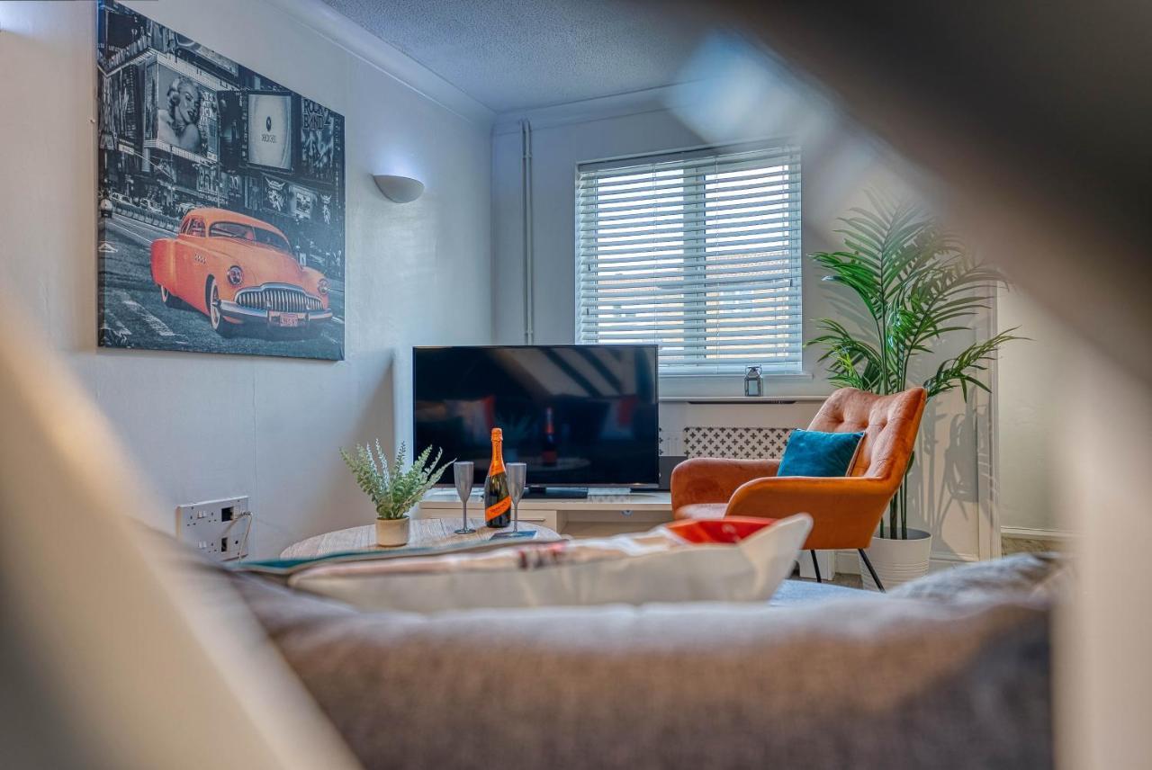 Capri 13 Sa - Contemporary 2 Bedroom House In Loughborough With Free Parking, Close To Loughborough University & M1 Motorway Esterno foto
