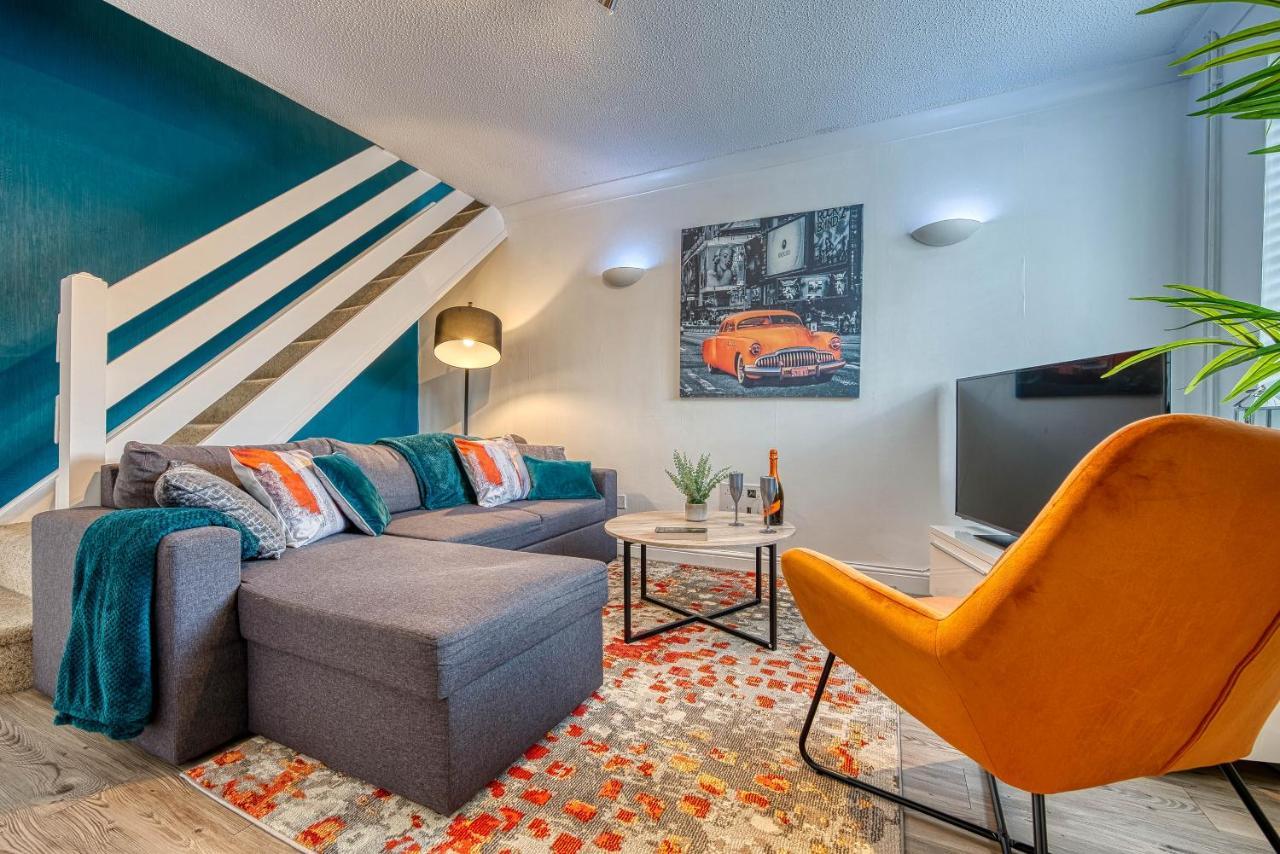Capri 13 Sa - Contemporary 2 Bedroom House In Loughborough With Free Parking, Close To Loughborough University & M1 Motorway Esterno foto
