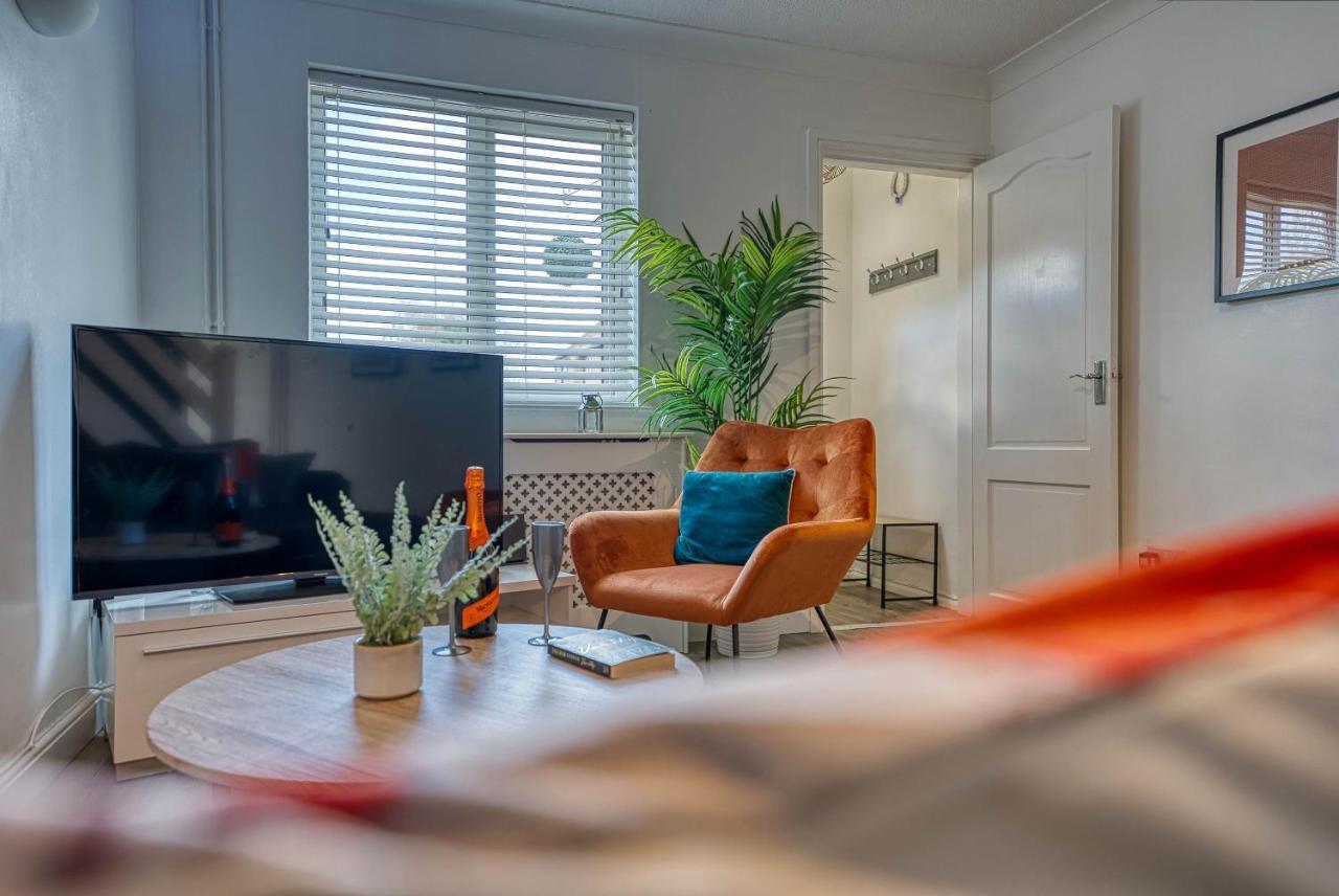 Capri 13 Sa - Contemporary 2 Bedroom House In Loughborough With Free Parking, Close To Loughborough University & M1 Motorway Esterno foto