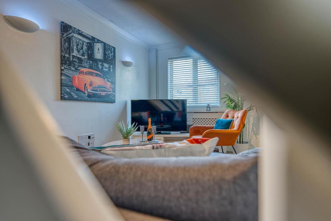 Capri 13 Sa - Contemporary 2 Bedroom House In Loughborough With Free Parking, Close To Loughborough University & M1 Motorway Esterno foto