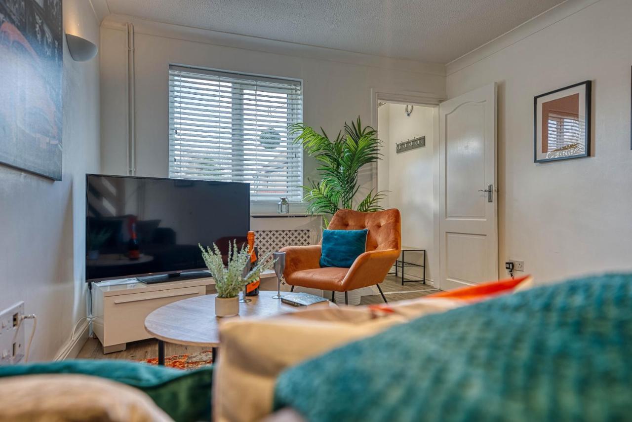 Capri 13 Sa - Contemporary 2 Bedroom House In Loughborough With Free Parking, Close To Loughborough University & M1 Motorway Esterno foto